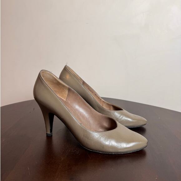 YSL Vintage Pointed Toe Pumps - Size 6.5 - Picture 1 of 7